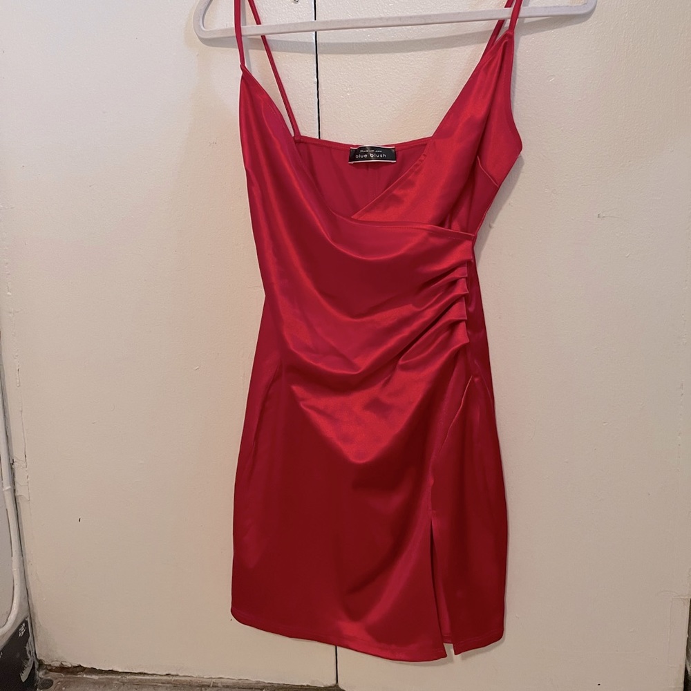 Red Deep V-neck mini-dress with slit